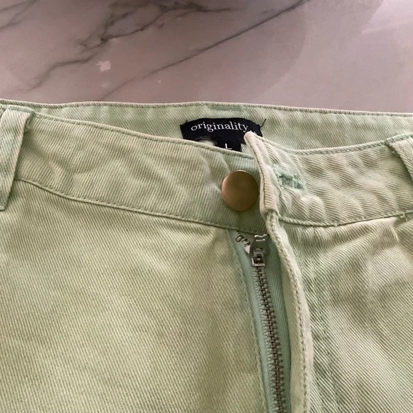 Originality at Von Maur Cargo Pants sz L - Picture 5 of 8